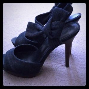 Jessica Simpson heels